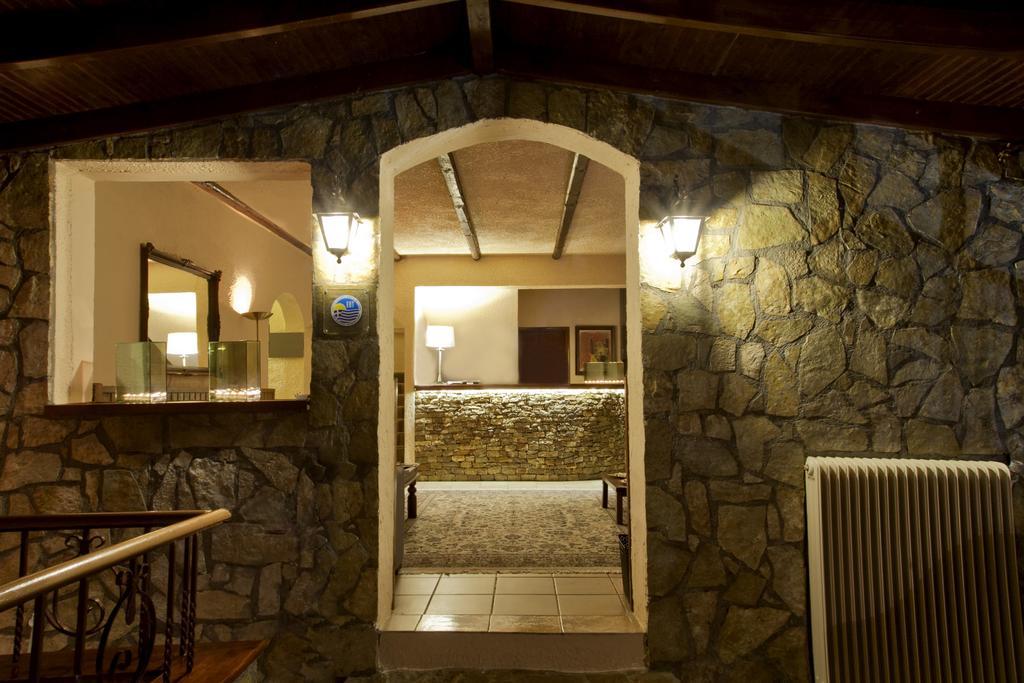 Guest House Fanaras Kalavryta Extérieur photo